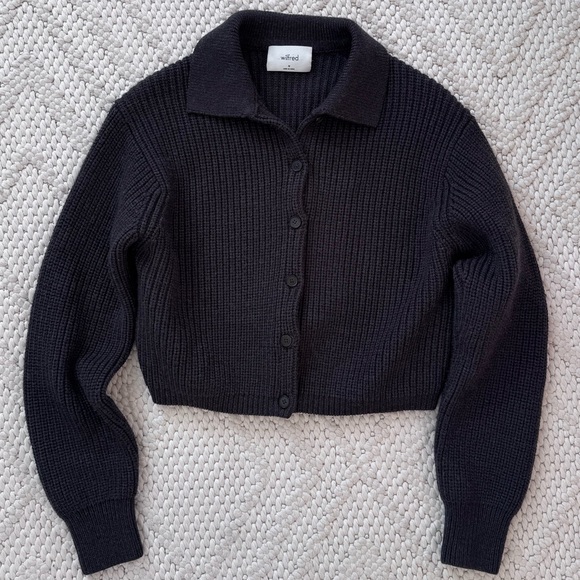 Aritzia Sweaters - Aritzia Wilfred Charcoal Gray Wool Cropped Sweater Medium